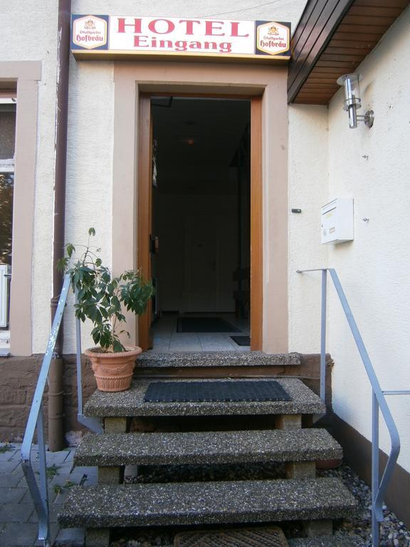 Hotel Strauss Waldbronn Exteriér fotografie