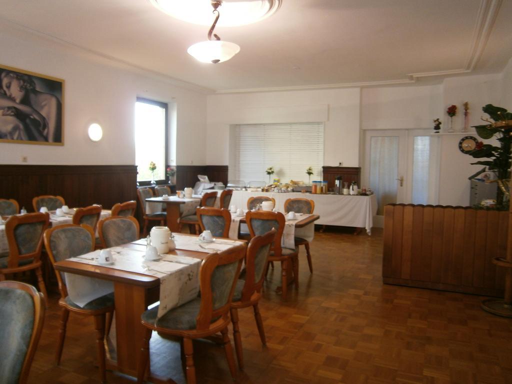 Hotel Strauss Waldbronn Exteriér fotografie